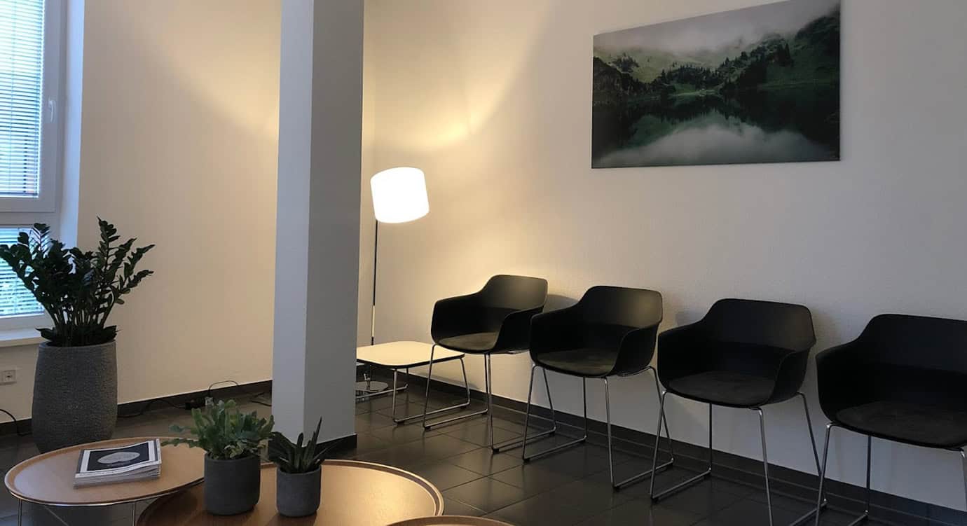 LL-Loc-22-img-Wartezimmer-02.png