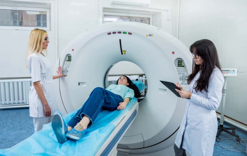 ganzkoerper-ct-anwendung-indikationen-ablauf-faq