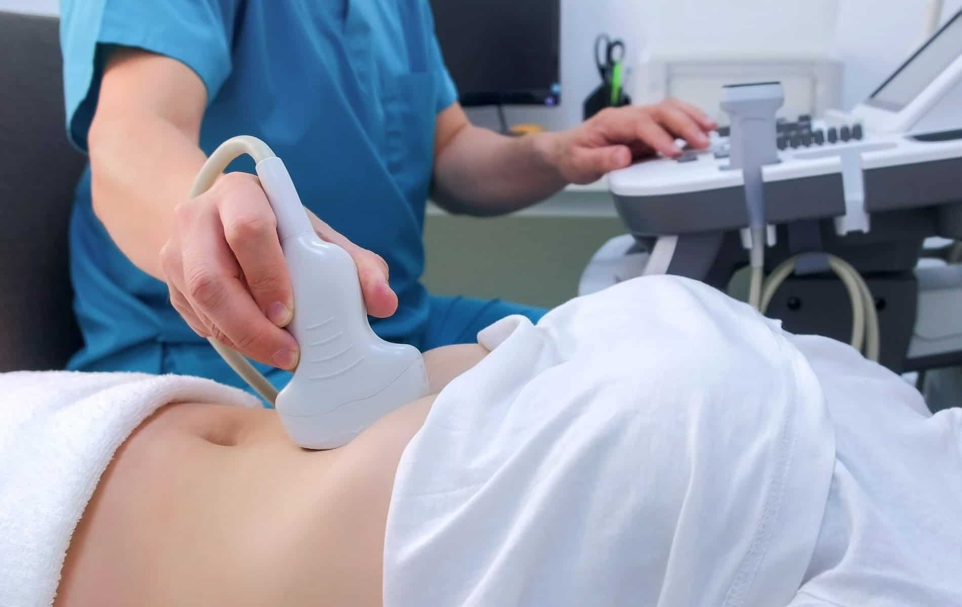 gallensteine-gallenwegserkrankungen-ikterus-gelbsucht-ursachen-risikofaktoren-symptome-diagnose-behandlung